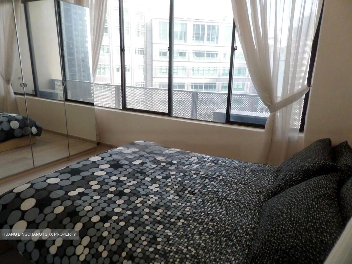 International Plaza (D2), Apartment #476413081